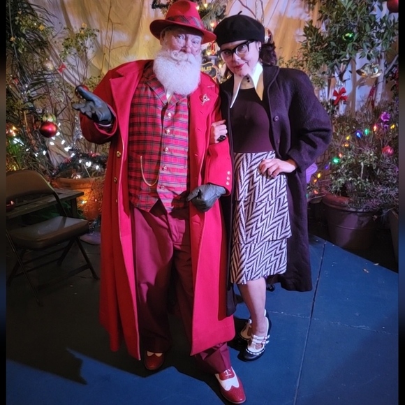 Meet your Posher, Mimi - Picture 1 of 4